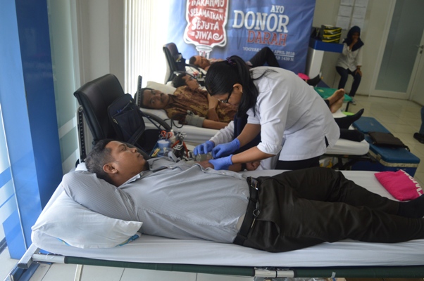 Bank UNISIA Gelar Aksi Donor Darah untuk Kemanusiaan