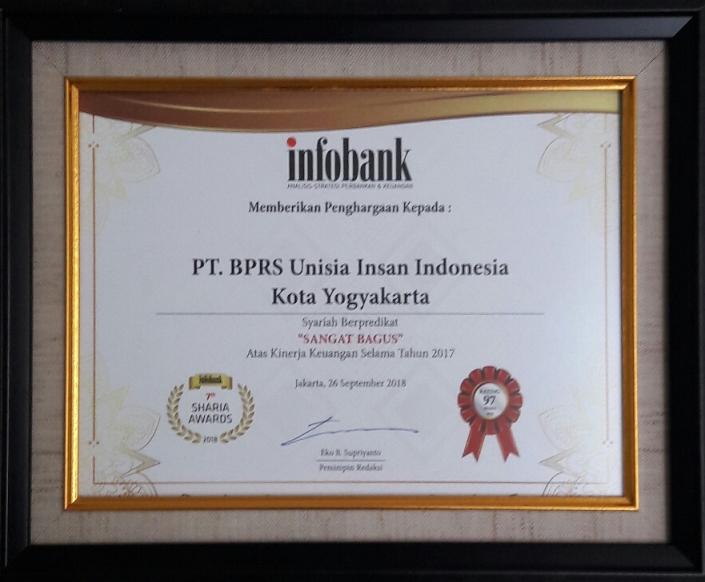 BPRS UII MEMPEROLEH PENGHARGAAN INFOBANK AWARD